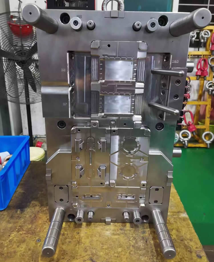 StandardMold
